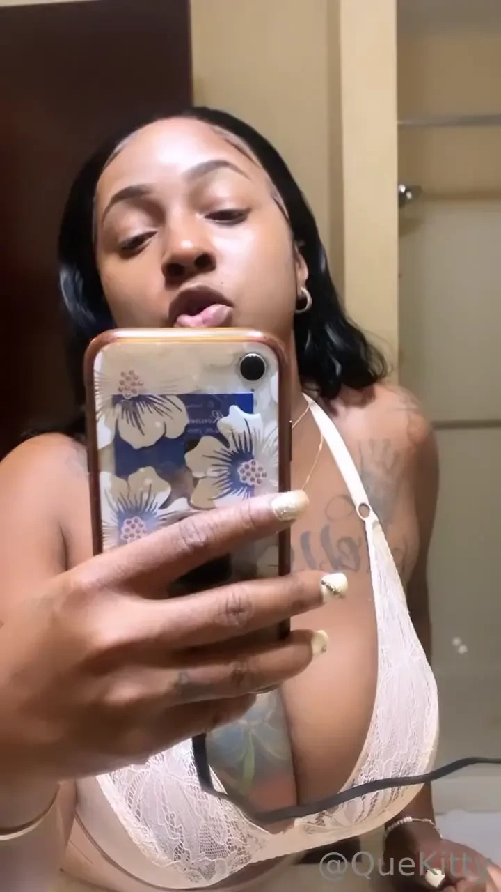 Getting pretty is my favorite part of the day good vibes 