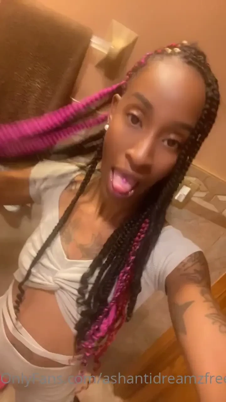 I love my pretty face amp body 