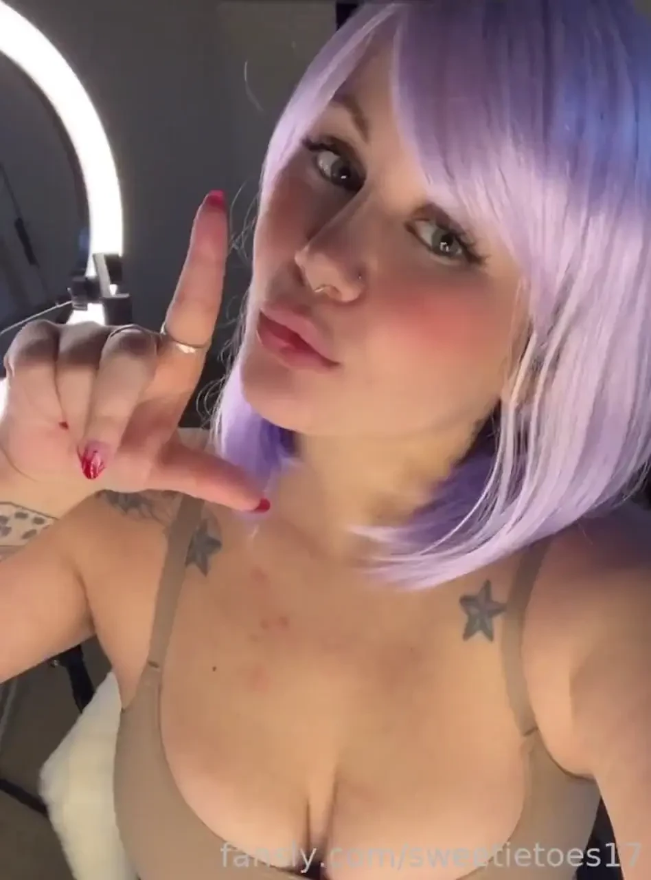 Hi wallets findom humamatm paypig footfetish goddess curvy worship 