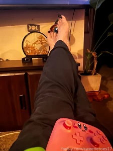 Are you staring at my feet again get a grip footfetish soles nylons part 6
