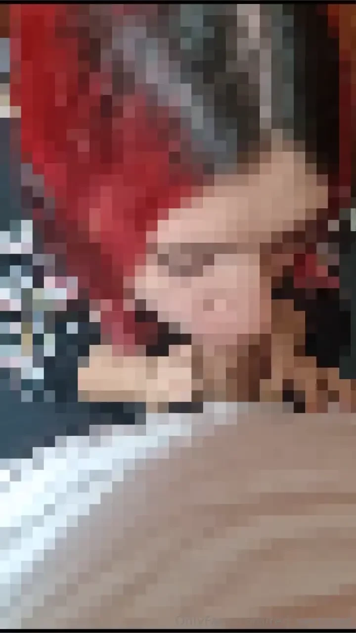 Volviendo de fiesta me vuelvo bastante juguetona aunque la subida en 