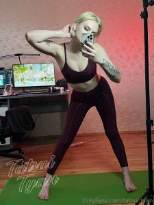 If you want to get a glimpse of my premium of content here is my