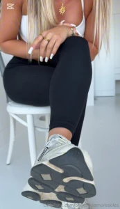 You don t deserve my scent but i ll let you beg for it lick sniff part 1