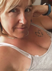 A lovely afternoon in the sunshine hubby out tonight so time to chill