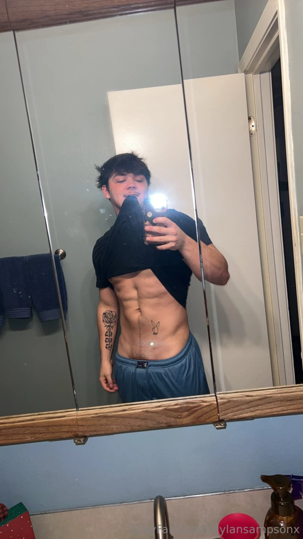 Hope everyone s had a good day so far 