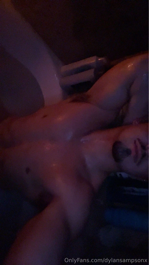 Needed this hot ass bath 