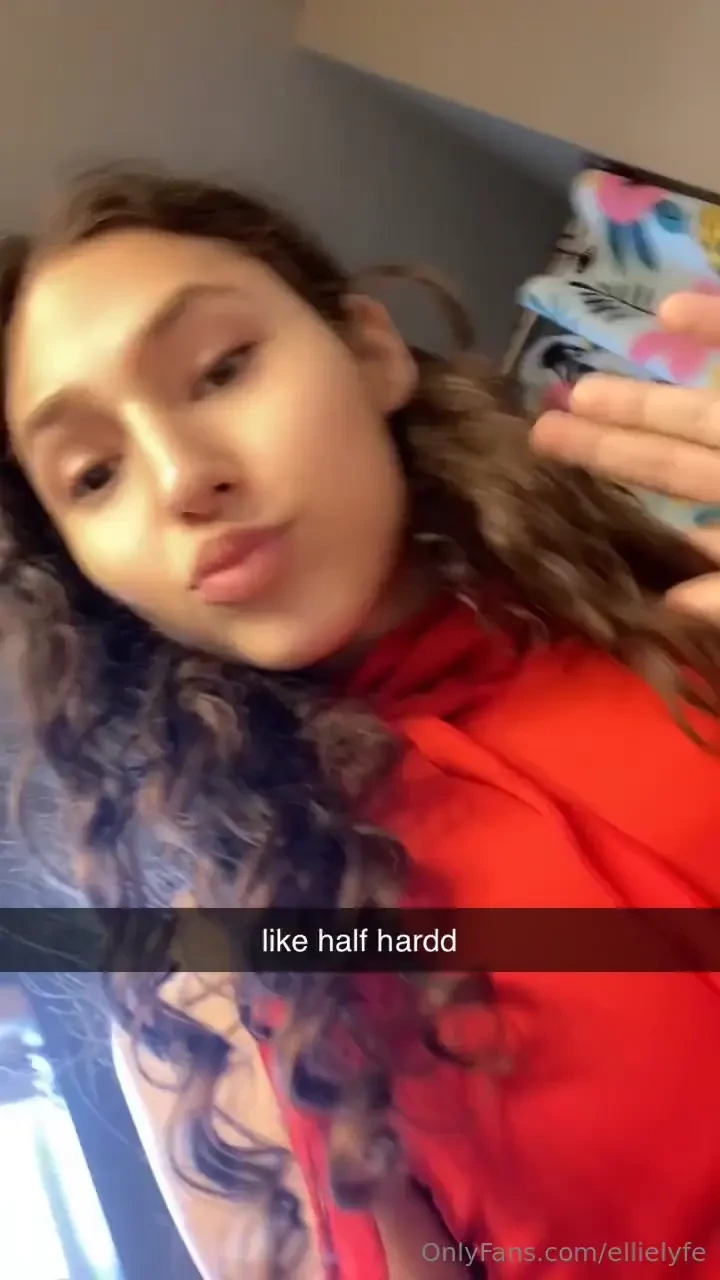 The prettiest girls have huge cocks btw tips are how u get my 