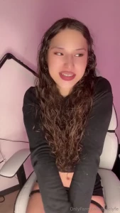 I m curious what type of kink turns you on the most i ll be giving you