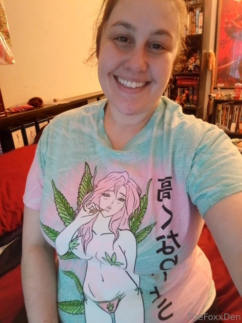 Ass plugged and tits bound while i go about my day giving my cock 