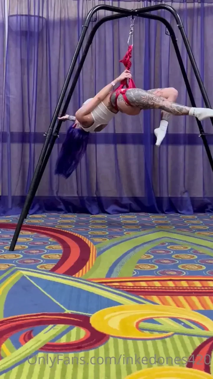 I love being tied up and shown off 