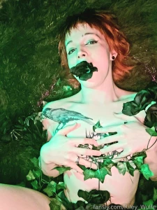 A new more artistic photo set for yall i hope yall like this one it part 6