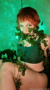 A new more artistic photo set for yall i hope yall like this one it part 5