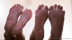 Mistress sue and girdlegoddess bare feet making you worship our tender