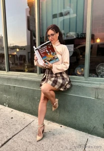 Do u have a cosplay fantasy tell me all about it tell what type of