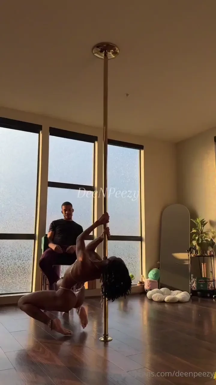 Front row my babe got the best seat in the house i got this new pink 