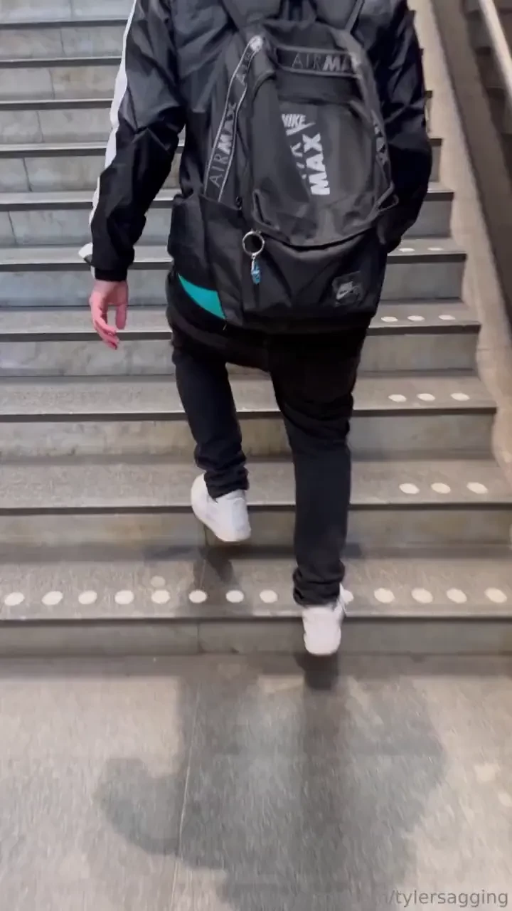 Showing off my sag in amsterdam who would follow me around 
