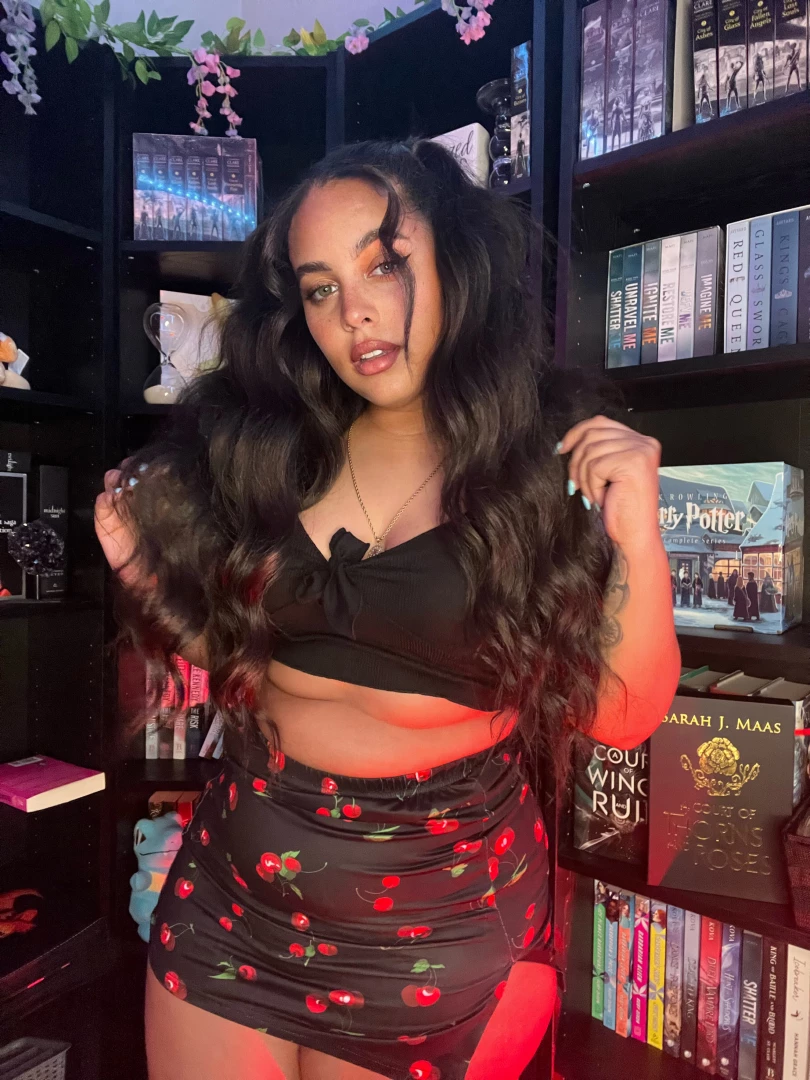 Ready for a plot twist i m your new obsession 