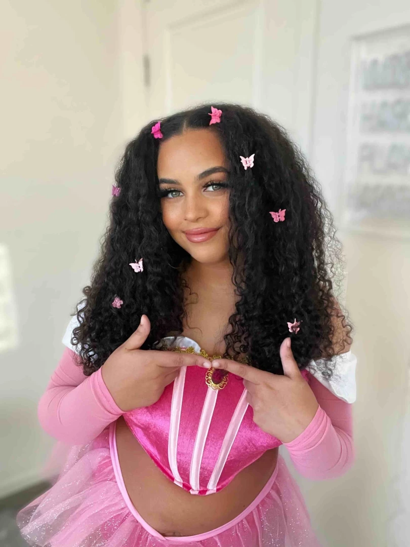 You already know where my weak spot is come closer 