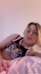 Whoa big craving to be bred outta nowhere wanna watch this bunnygirl