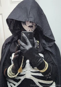 This isn t really a sexy character or cosplay but it is probably the part 2