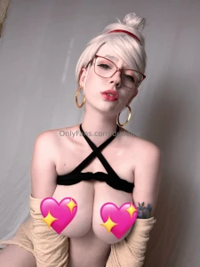 Ayase set explicit send me 20 and receive this set in your dm photos