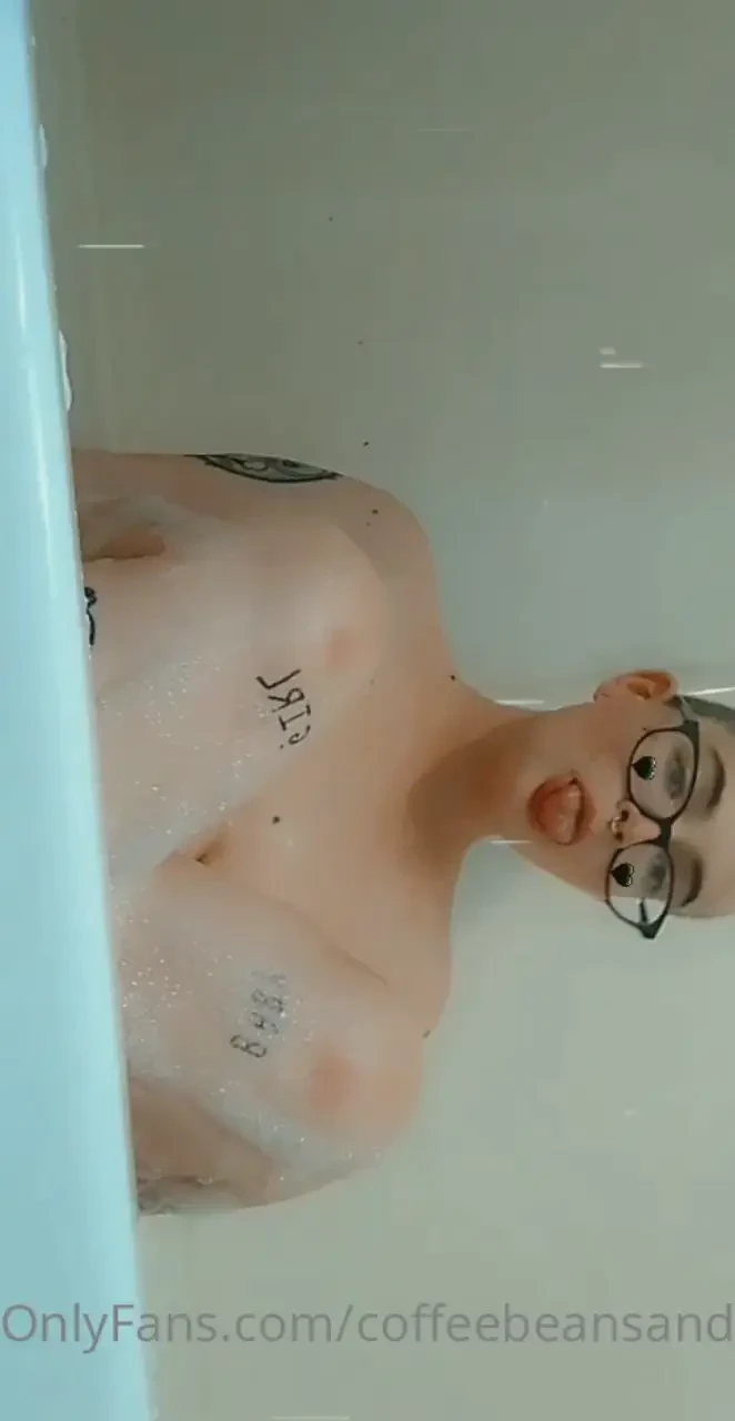 Soapy tiddies is my new lewd aesthetic and no one can tell me it doesn 