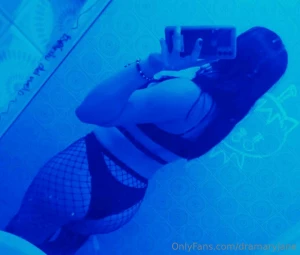 If i say blue page what do you think of si te digo blue page en qu part 2