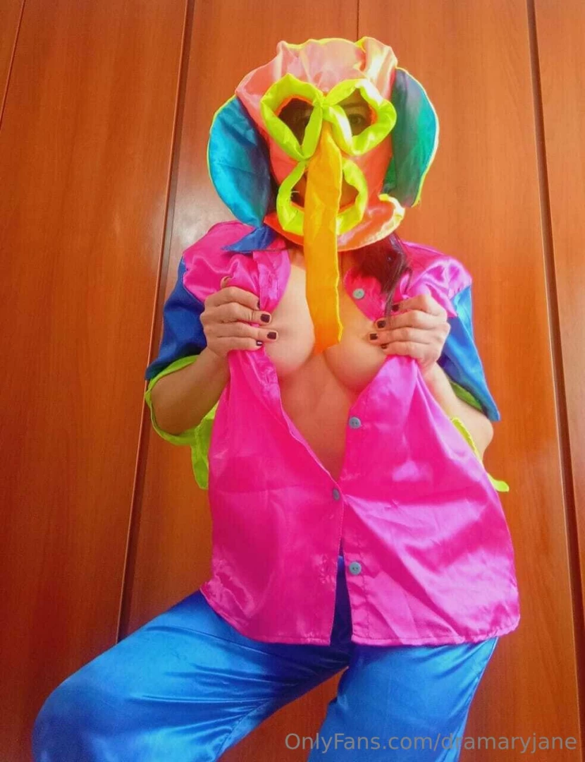 Halloween is here and i couldn t find a better costume to take off for part 3 