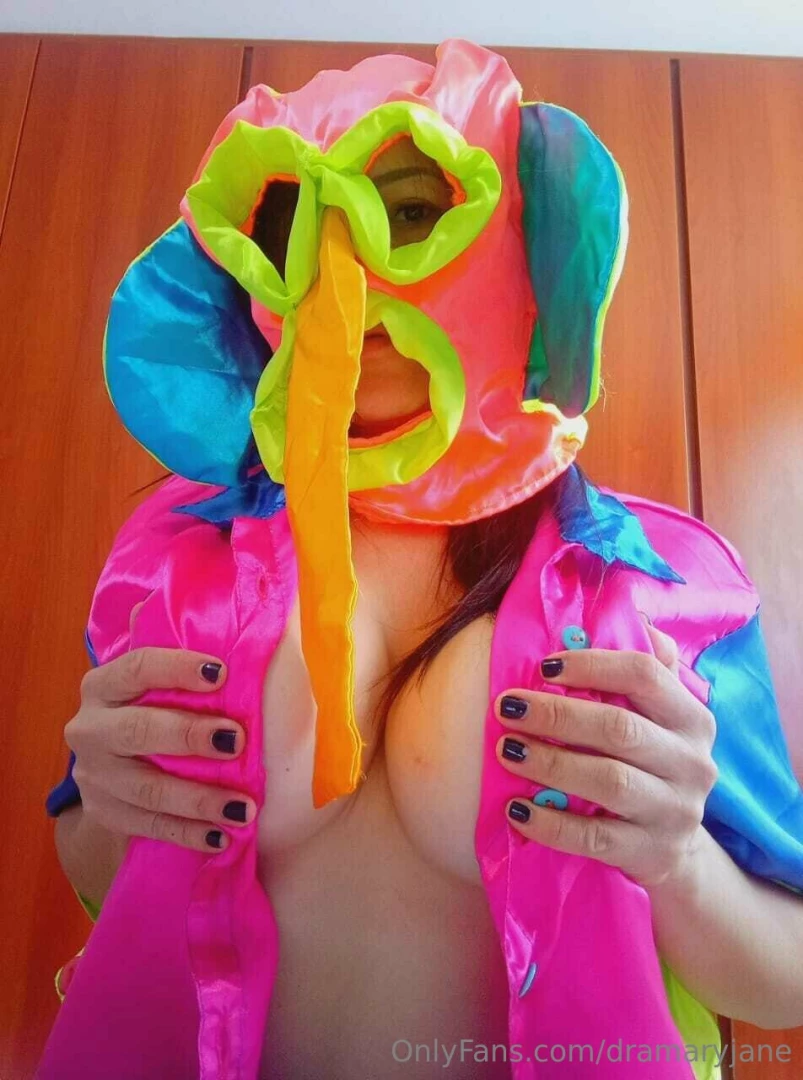 Halloween is here and i couldn t find a better costume to take off for part 2 