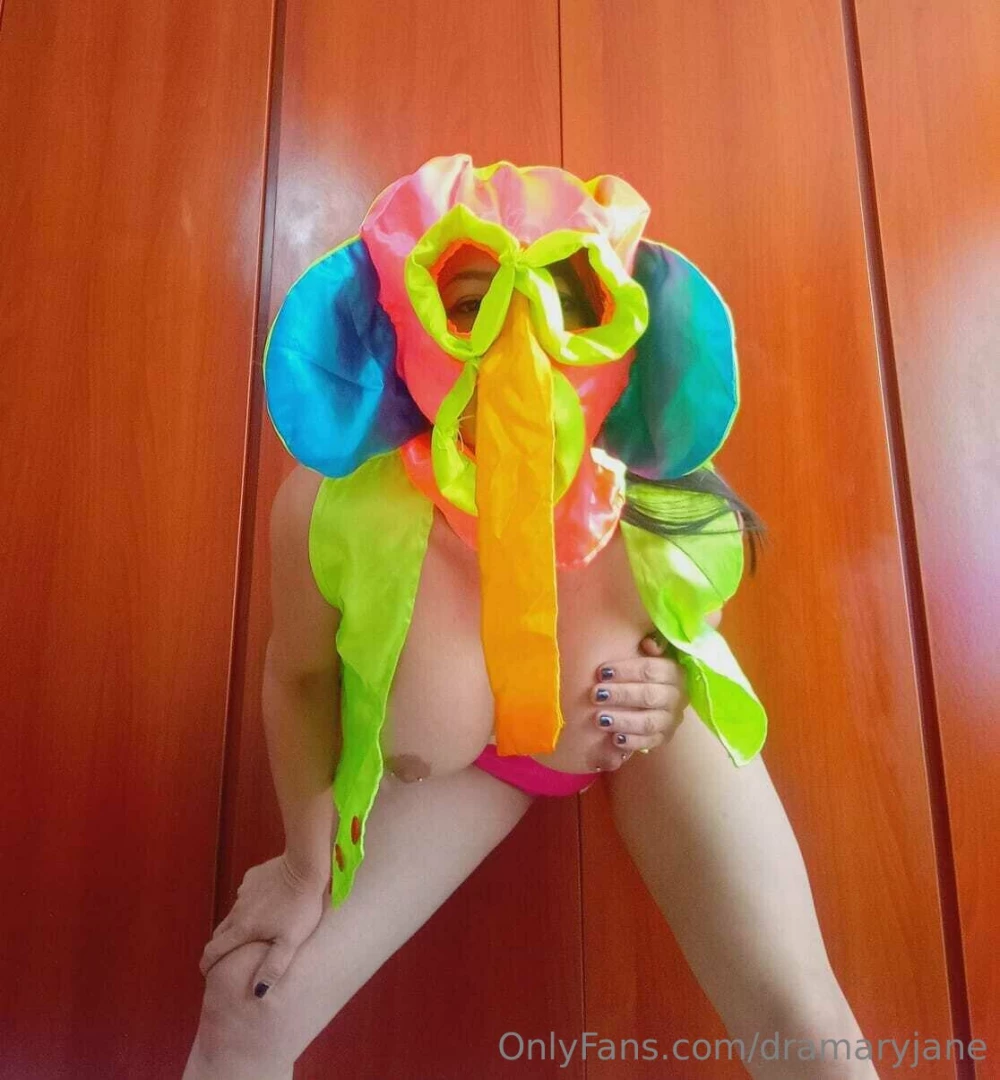 My love with this set of photos i finish my halloween photos i hope part 1 