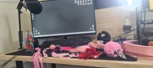 Bunny s got some new toys i can t wait to show yous