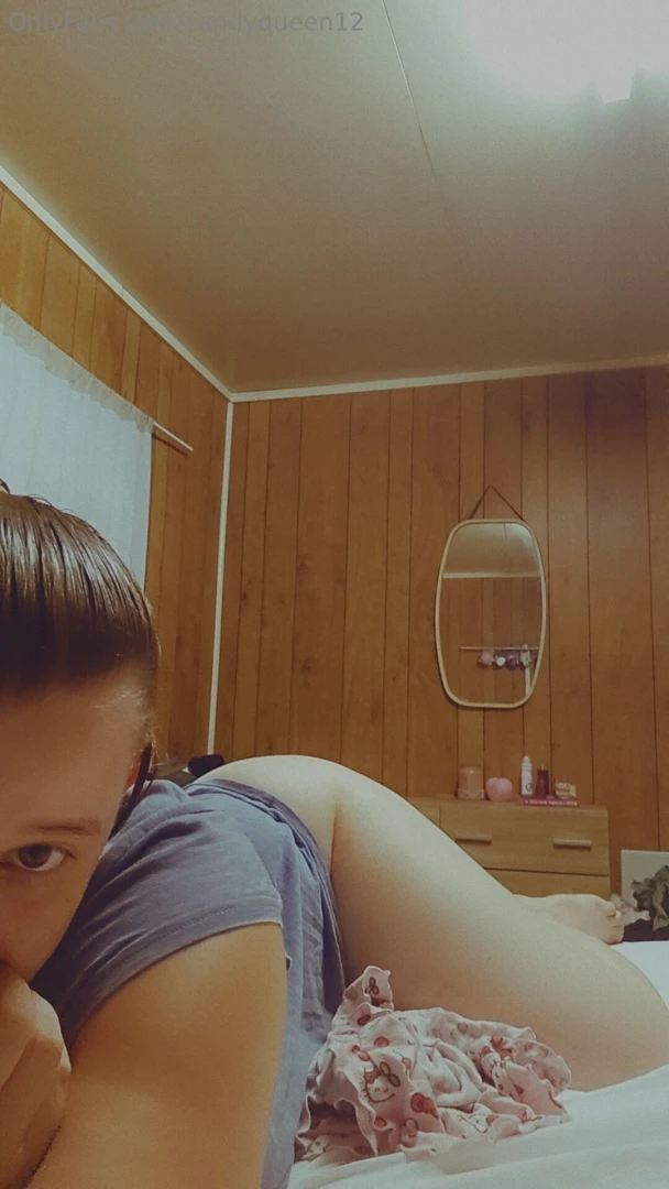 Sorry i ve been so busy and also keeping up with the vip page so yeah 