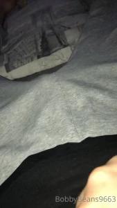 Got to love those grey sweats