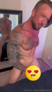 Jerking this fat cock and playing with my hole double sided viewing