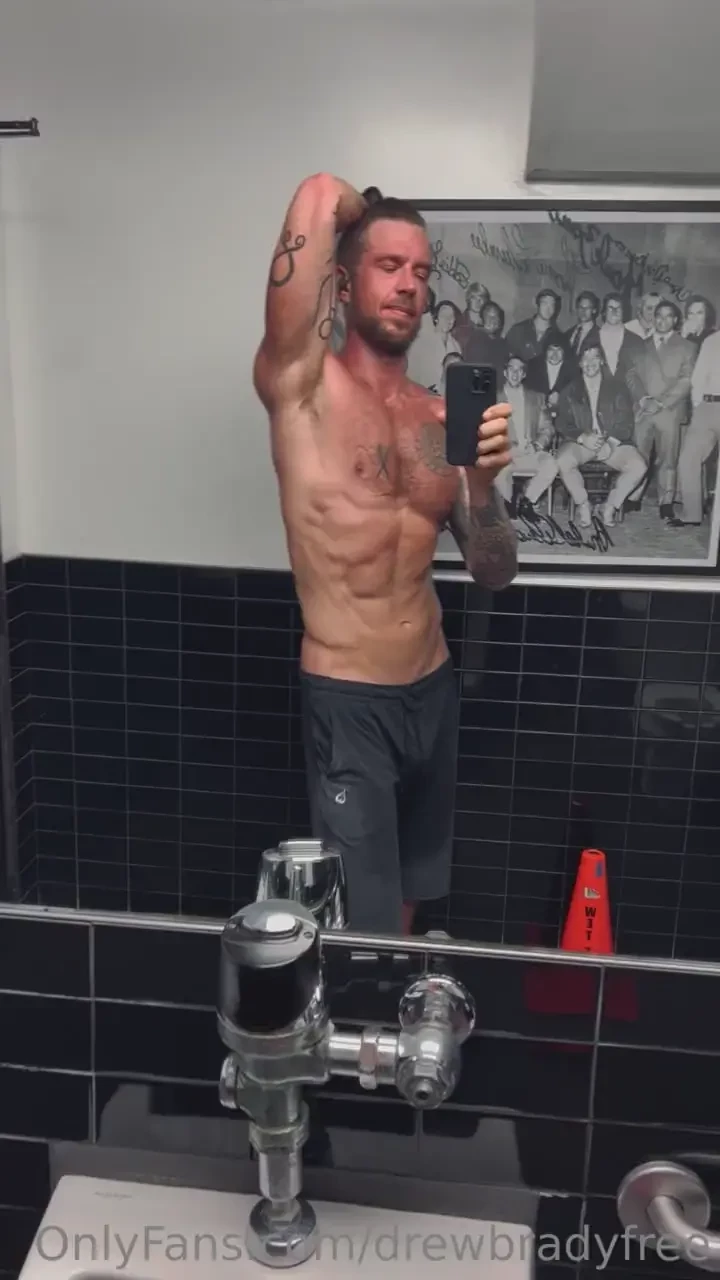 This morning humidity is crushing me but still getting it done 