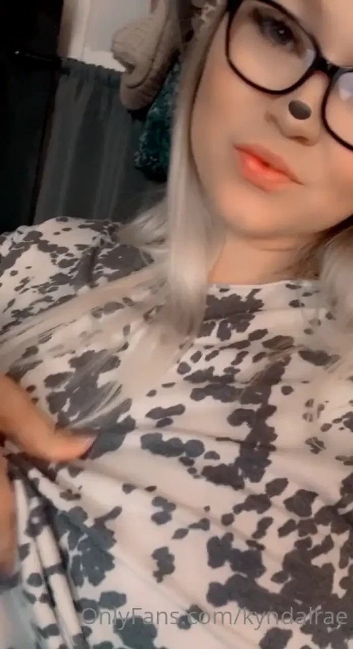 Titties out for the birthday bitchhhh well birthday month lol show me 