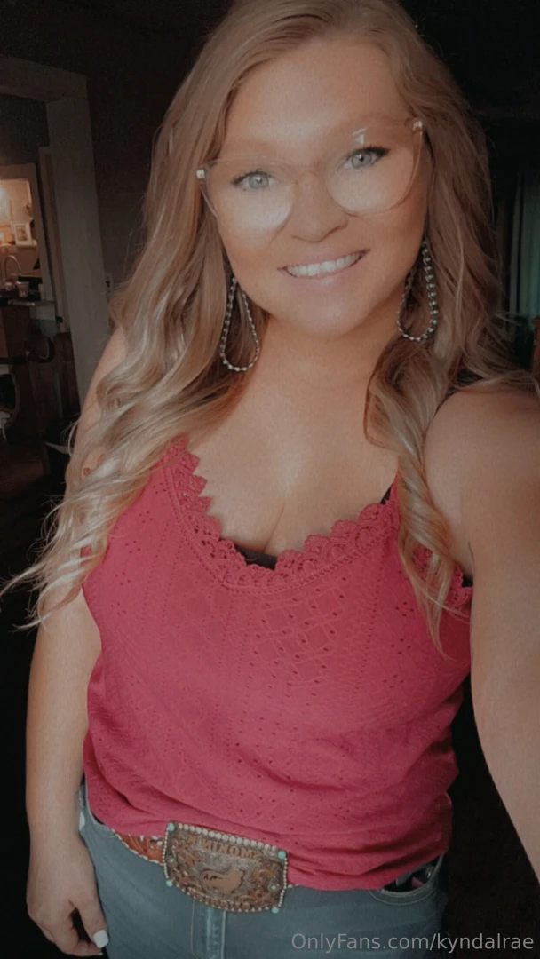 Its my birthday month if ya wanna show me some love 