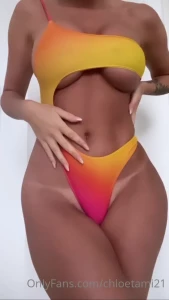 Do you like my new bikini would u oil me up on holiday