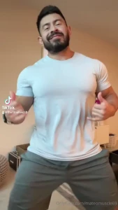 I stream daily on tiktok come chat with me old account was deleted my
