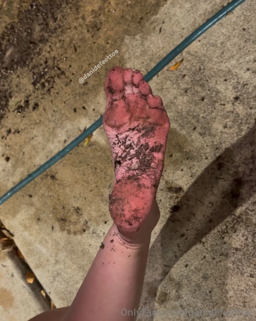 Dirty soles make for dirty minds 