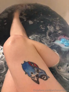 Bath bomb playtime also me fucking up in the last video and presenting