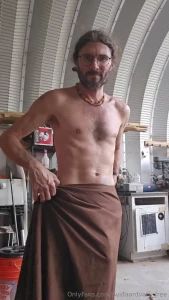 Back out in the workspace now that the weather is better absolutely part 3