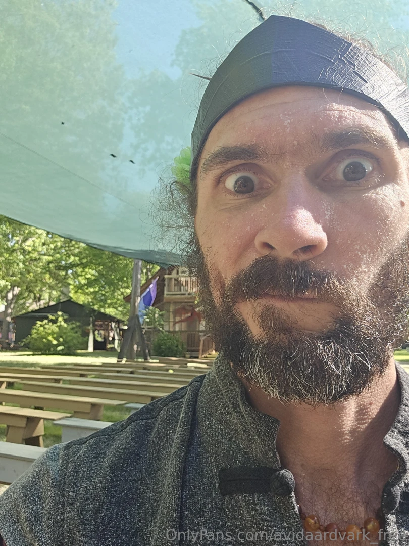 It s my birthday 45 years on this earth and feeling pretty good about 