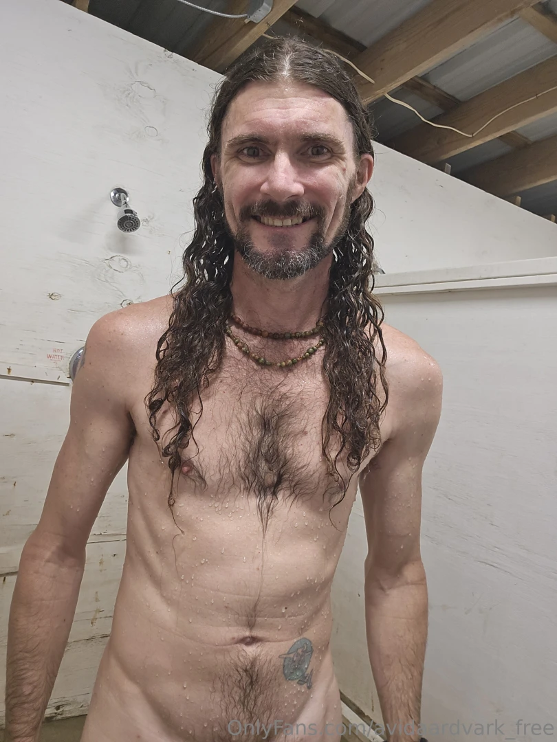 I think the only shower i ve taken in this showerhouse during the show 