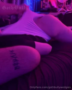 This nerd got so horny after i gave him an atomic wedgie he started