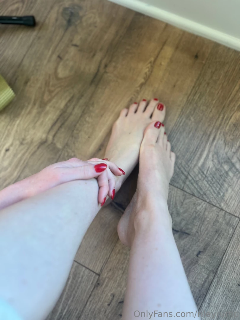 Mani has to match the pedi 