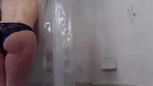 A little shower teaser