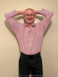 New pic vid set from this weekend hope you like