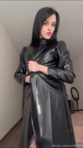 Do you wanna know what this leather coat is hiding vtuber leather