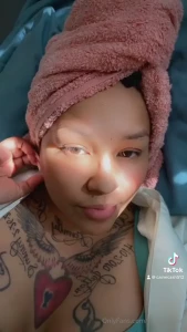 When the sun hits my eyes they look like tennessee honey whiskey